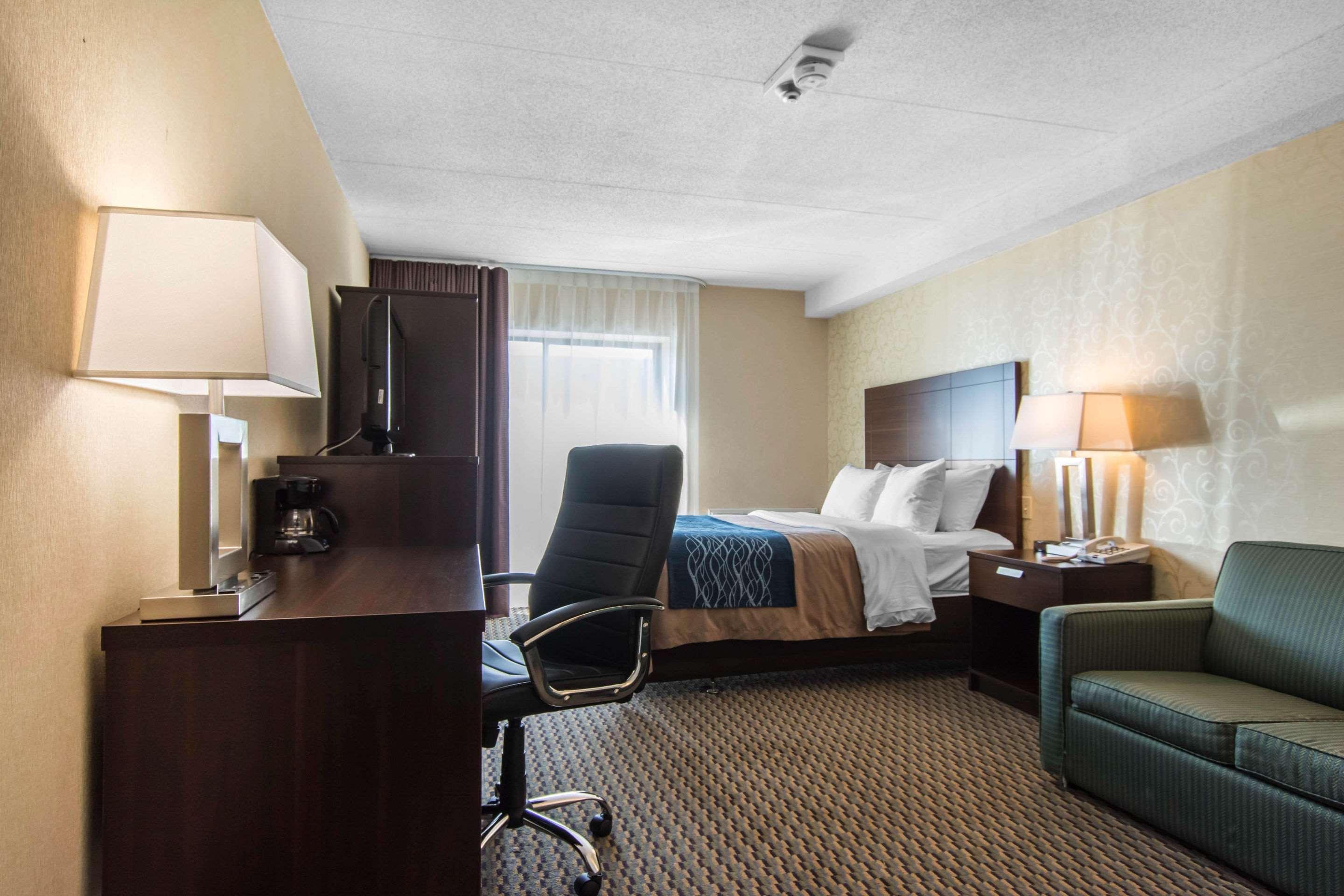 Comfort Inn Trois-Rivières Zewnętrze zdjęcie