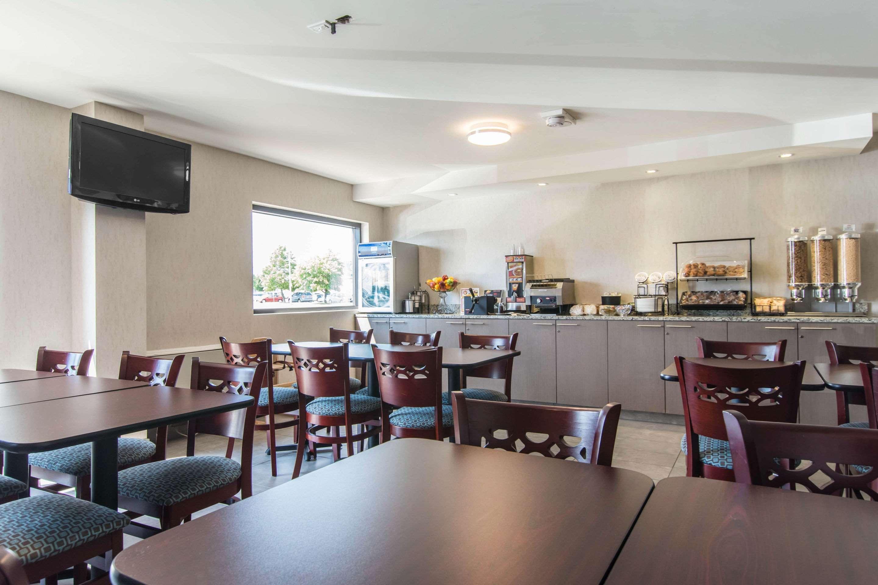 Comfort Inn Trois-Rivières Zewnętrze zdjęcie