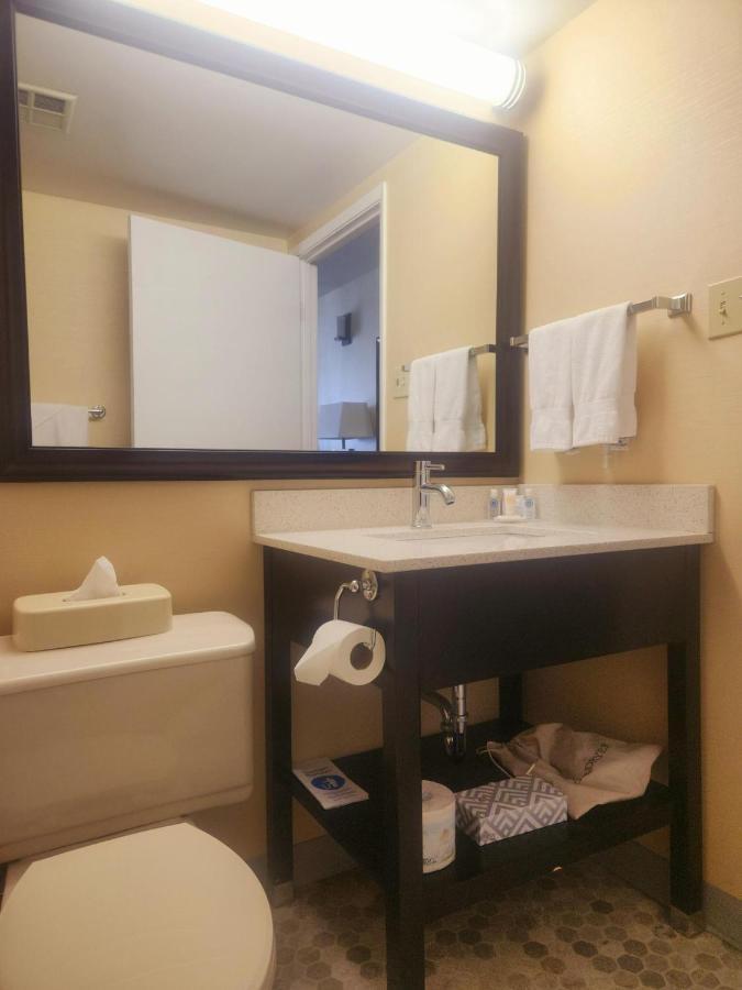 Comfort Inn Trois-Rivières Zewnętrze zdjęcie