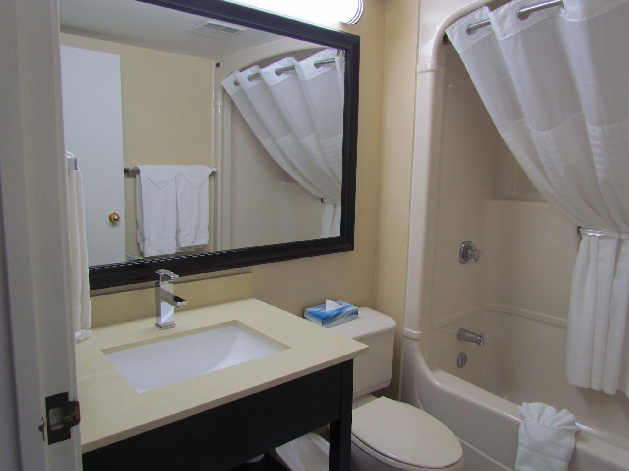 Comfort Inn Trois-Rivières Zewnętrze zdjęcie