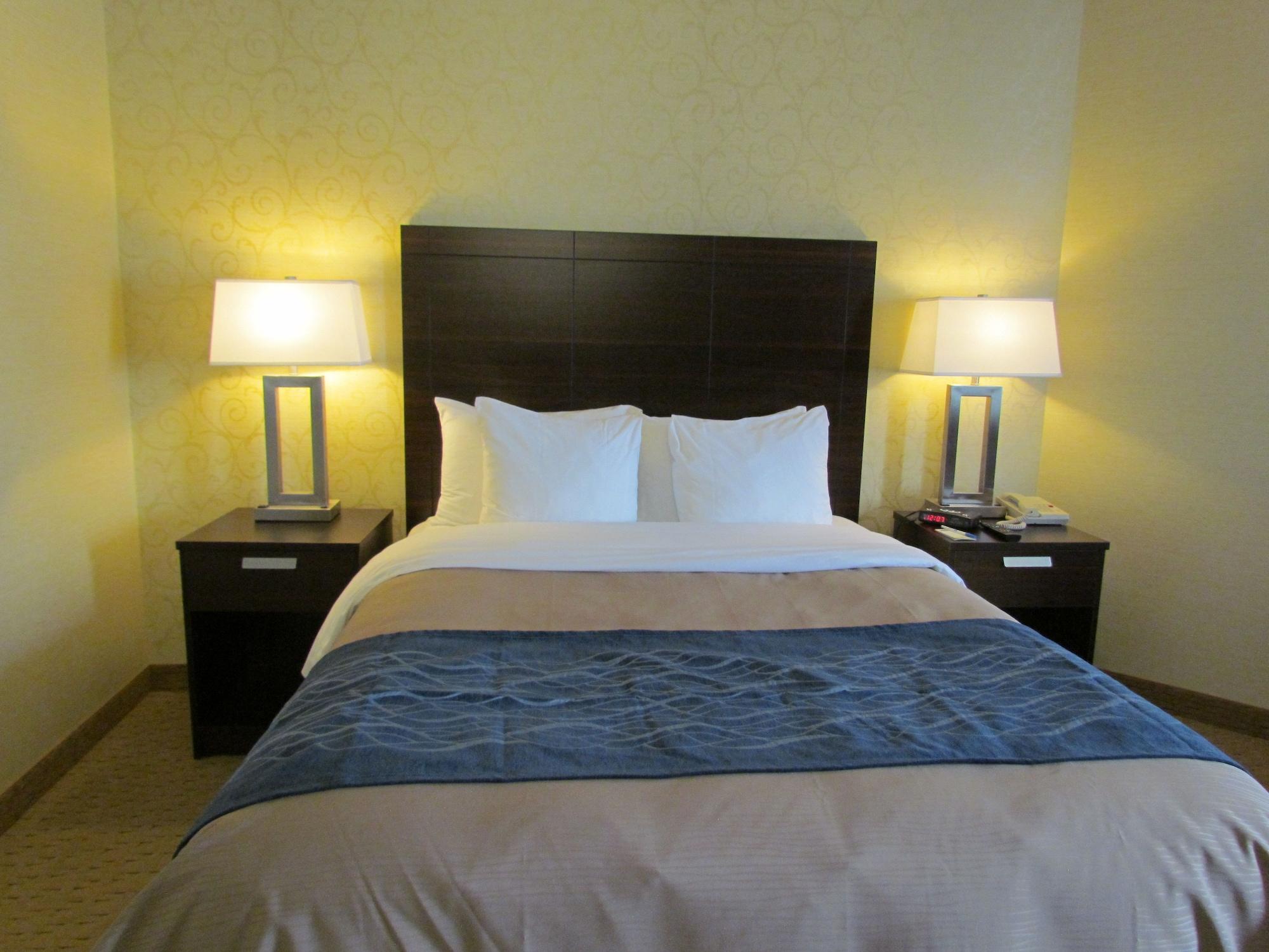 Comfort Inn Trois-Rivières Zewnętrze zdjęcie