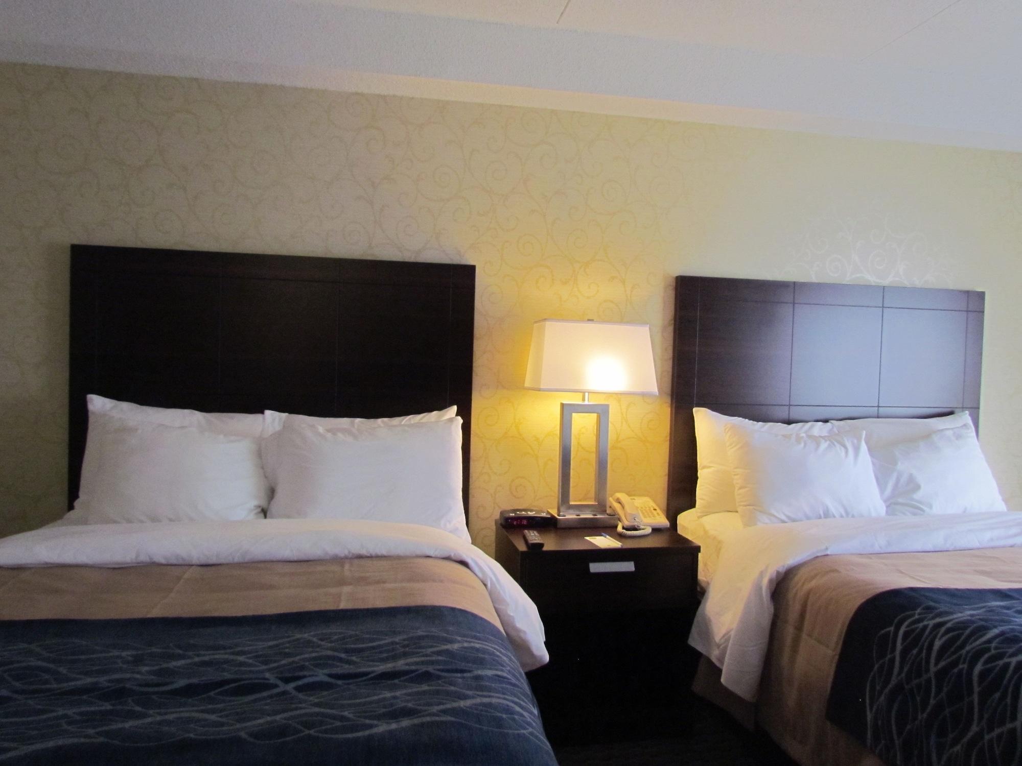 Comfort Inn Trois-Rivières Zewnętrze zdjęcie